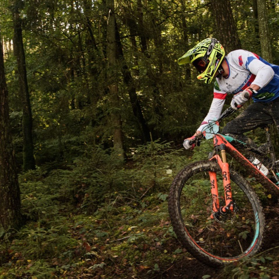 Enduro mountainbike Daverdisse